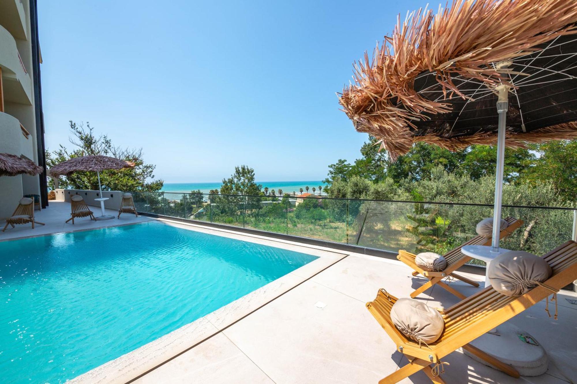 Emara Boutique Hotel Kavaje Bagian luar foto