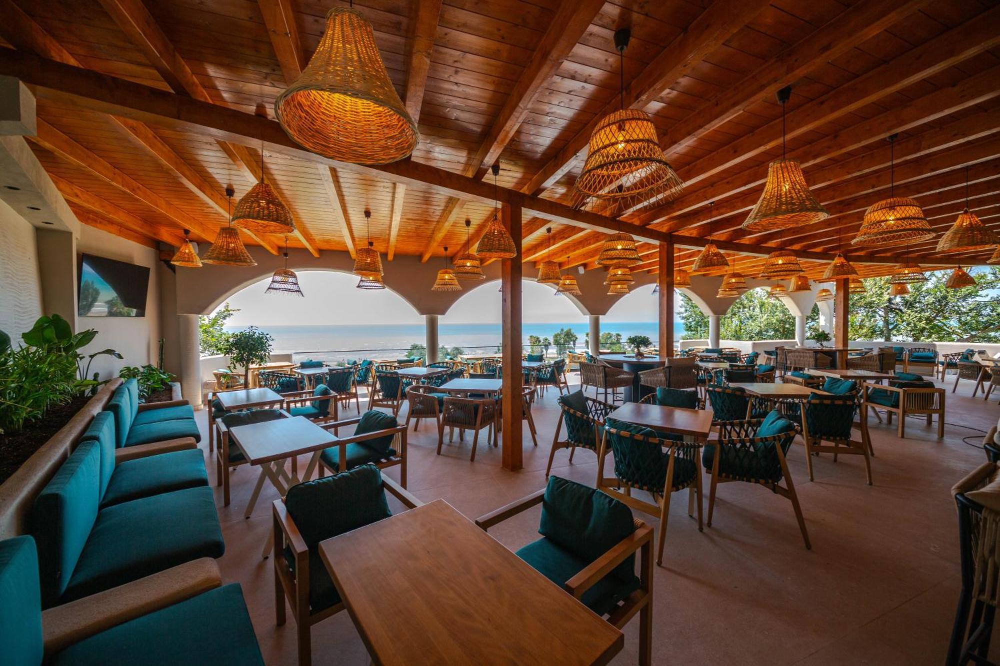 Emara Boutique Hotel Kavaje Bagian luar foto