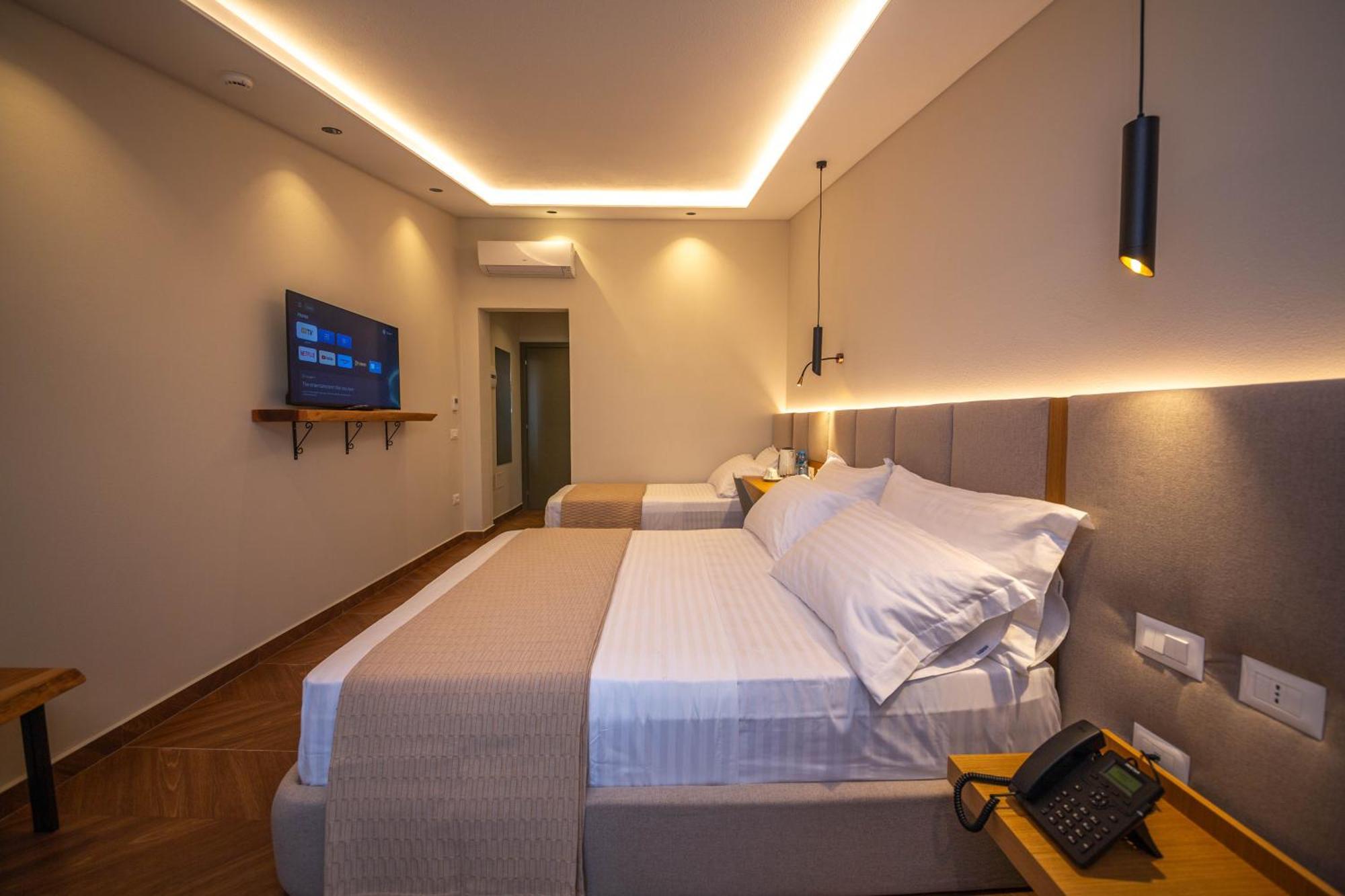 Emara Boutique Hotel Kavaje Ruang foto