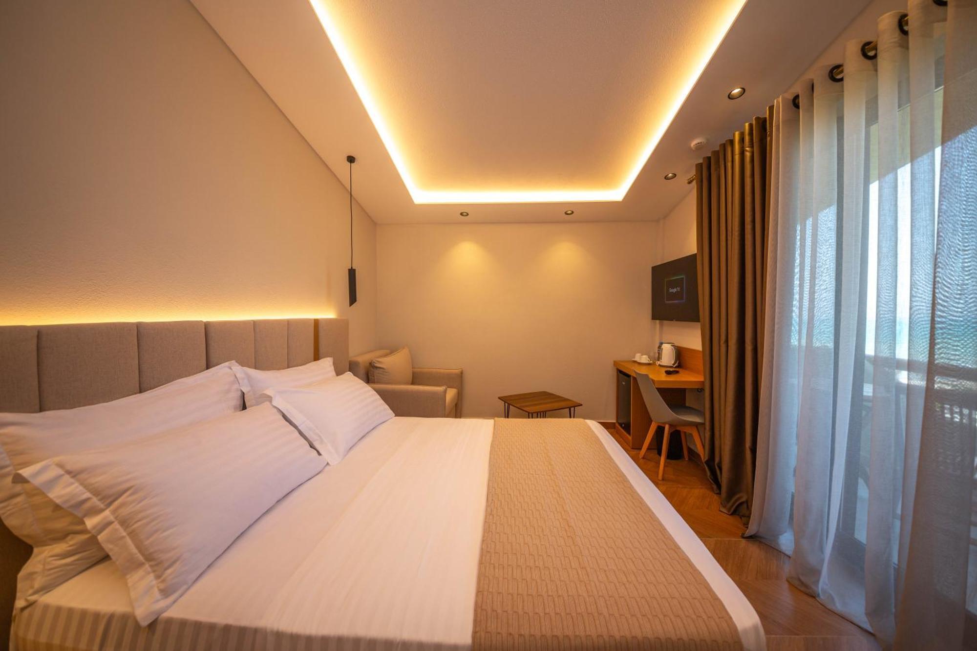Emara Boutique Hotel Kavaje Ruang foto